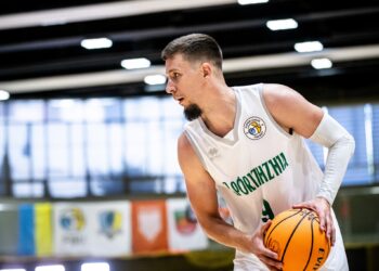 Олександр Сізов: Зараз команди в Суперлізі Favbet більш рівні. Такі матчі завжди цікаві для вболівальників — Федерація баскетболу України