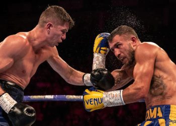 «Остались с дырой в бюджете»: Хирн назвал бой Ломаченко своей самой большой ошибкой — Спорт ):Бокс