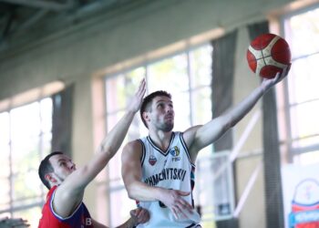 Політехнік в драматичній кінцівці вирвав перемогу над Хмельницьким: фотогалерея — Федерація баскетболу України