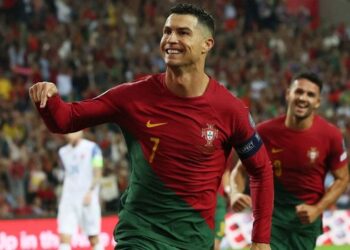 Португалия не без проблем обыграла Словакию и досрочно прошла на Евро-2024