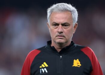 «Рома» не желает продлевать с Моуриньо контракт летом