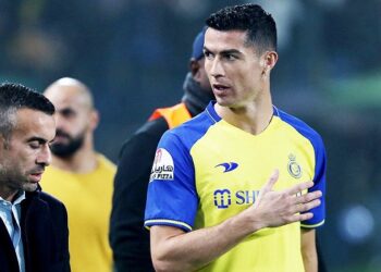 Роналду приговорен к 99 ударам кнутом за нарушение закона Ирана