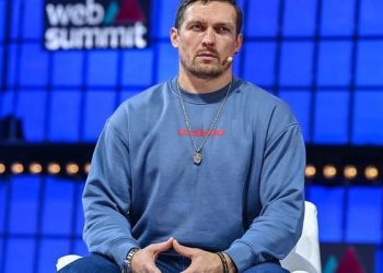 Усик сделал прогноз на бой Фьюри — Нганну — Спорт ):Бокс