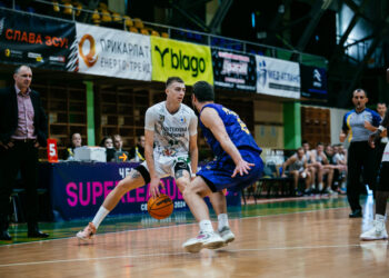 Вольова перемога Старого Луцька над Політехнікою-Галичиною: фотогалерея — Федерація баскетболу України