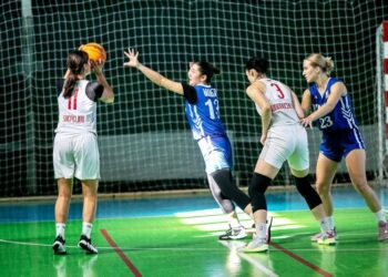 Жіноча Суперліга: Франківськ-Прикарпаття та Вінниця-Медуніверситет здобули стартові перемоги — Федерація баскетболу України