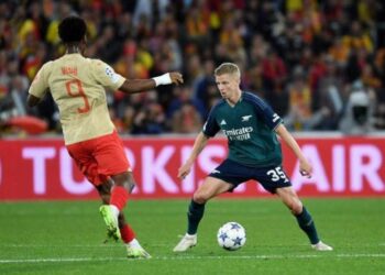 Зинченко не спас «Арсенал» от поражения «Лансу» в Лиге чемпионов