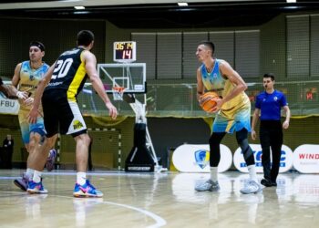 Будівельник в непростому матчі обіграв БІПУ — Федерація баскетболу України