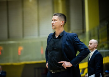 Будівельник виграв у Запоріжжя в домашньому баблі: відео коментарів — Федерація баскетболу України