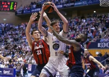 Пустовий підкорив чудове досягнення в іспанському чемпіонаті | Баскетбол |