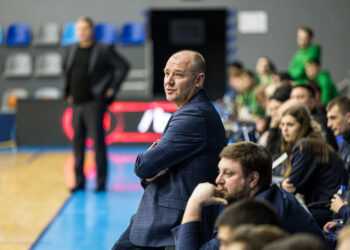 Дніпро вдома здолав Прикарпаття-Говерлу: відео коментарів — Федерація баскетболу України