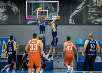 Дніпро виграв дев’ятий матч в сезоні, обігравши Кривбас: фотогалерея — Федерація баскетболу України