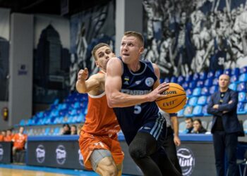 Дніпро впевнено обіграв Кривбас, здобувши дев’яту перемогу в сезоні — Федерація баскетболу України