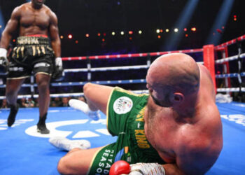 Нганну рассказал, что он кричал Фьюри, отправив его в нокдаун — Спорт ):Бокс