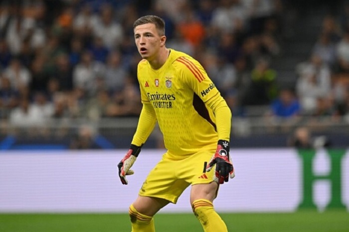 Стала известна зарплата Трубина в «Бенфике»