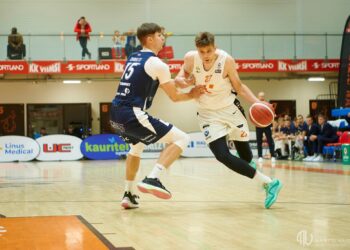 Українці за кордоном: у Пустового 11 підбирань і 5 блок-шотів в Іспанії, Ковальов оформив дабл-дабл — Федерація баскетболу України