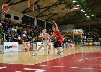 Українки за кордоном: дабл-дабл Яцковець, команди Путри і Уро-Ніле залишились непереможними — Федерація баскетболу України