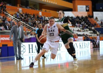 Українки за кордоном: Ягупова виграла в Євролізі, Яцковець – програла в матчі Єврокубку — Федерація баскетболу України