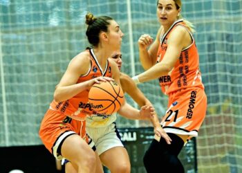 Українки за кордоном: у Юркевічус 14 підбирань проти клуба Євроліги, Любінець стала кращою в команді — Федерація баскетболу України