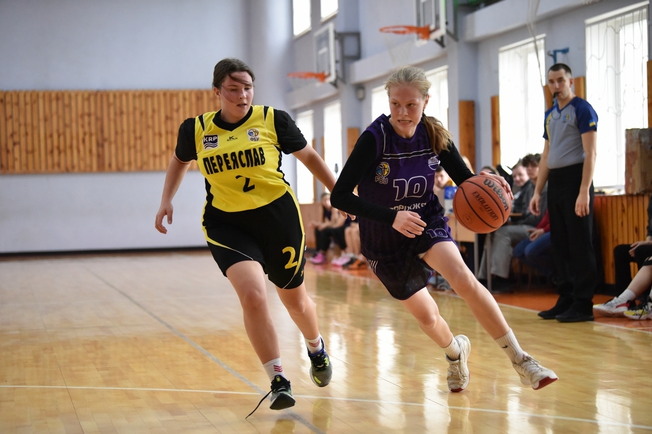 Жіноча Вища ліга: відеотрансляція матчів 25 листопада