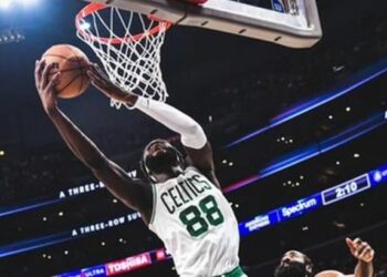 Бостон завдяки розгромній перемозі над Кліпперс повторив два власні рекорди | Баскетбол |