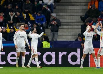 «Бенфика» выиграла у «РБ Зальцбург» и прошла в Лигу Европы