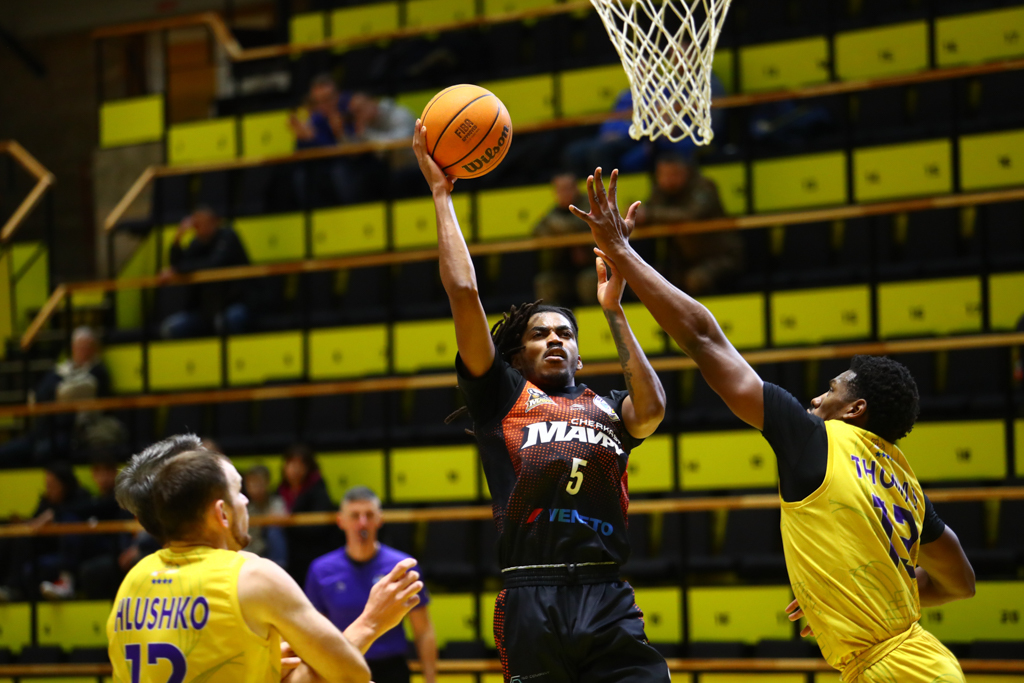 Черкаські Мавпи впевнено обіграли Старий Луцьк: фотогалерея матчу