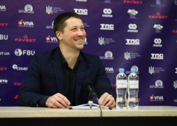 Дмитро Забірченко стартував з перемоги на чолі Київ-Баскету: відео коментарів після гри з БІПОЮ — Федерація баскетболу України