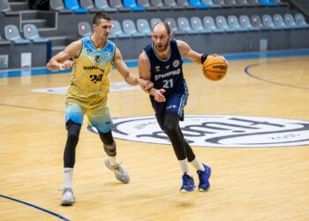 Дніпро вперше програв, Рівне-ОШВСМ тричі виграв: турнірна таблиця Суперліги Favbet — Федерація баскетболу України