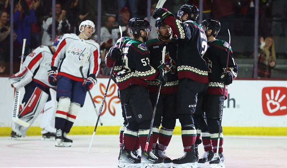 Арізона закинула 6 шайб у ворота Вашингтона, Тампа розгромила Даллас