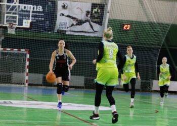 Франківськ-Прикарпаття двічі обіграв ІнтерХім в жіночій Суперлізі: фотогалерея — Федерація баскетболу України