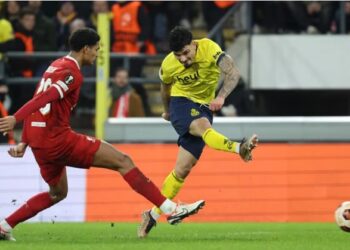 «Ливерпуль» уступил в заключительном туре Лиги Европы