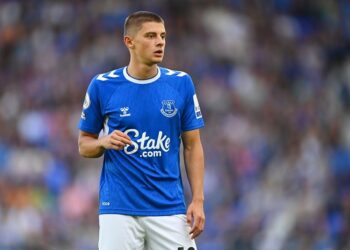 Миколенко может вернуться к матчу «Тоттенхэм» — «Эвертон»