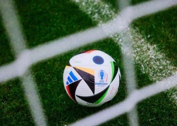 На чемпионате Европы по футболу будет использоваться мяч с микрочипом