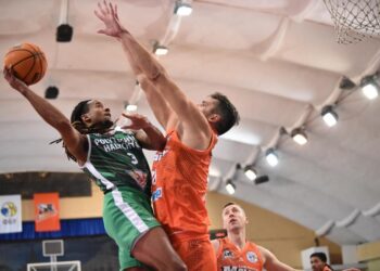 Політехніка-Галичина обіграла Черкаські Мавпи на їх майданчику — Федерація баскетболу України