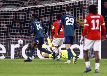 «ПСВ» и «Арсенал» разыграли между собой ничью в ожидании жеребьевки