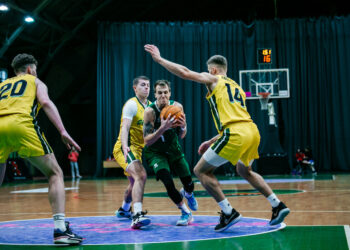 Третя перемога Запоріжжя в Івано-Франківську: фотогалерея матчу проти Прикарпаття-Говерли — Федерація баскетболу України