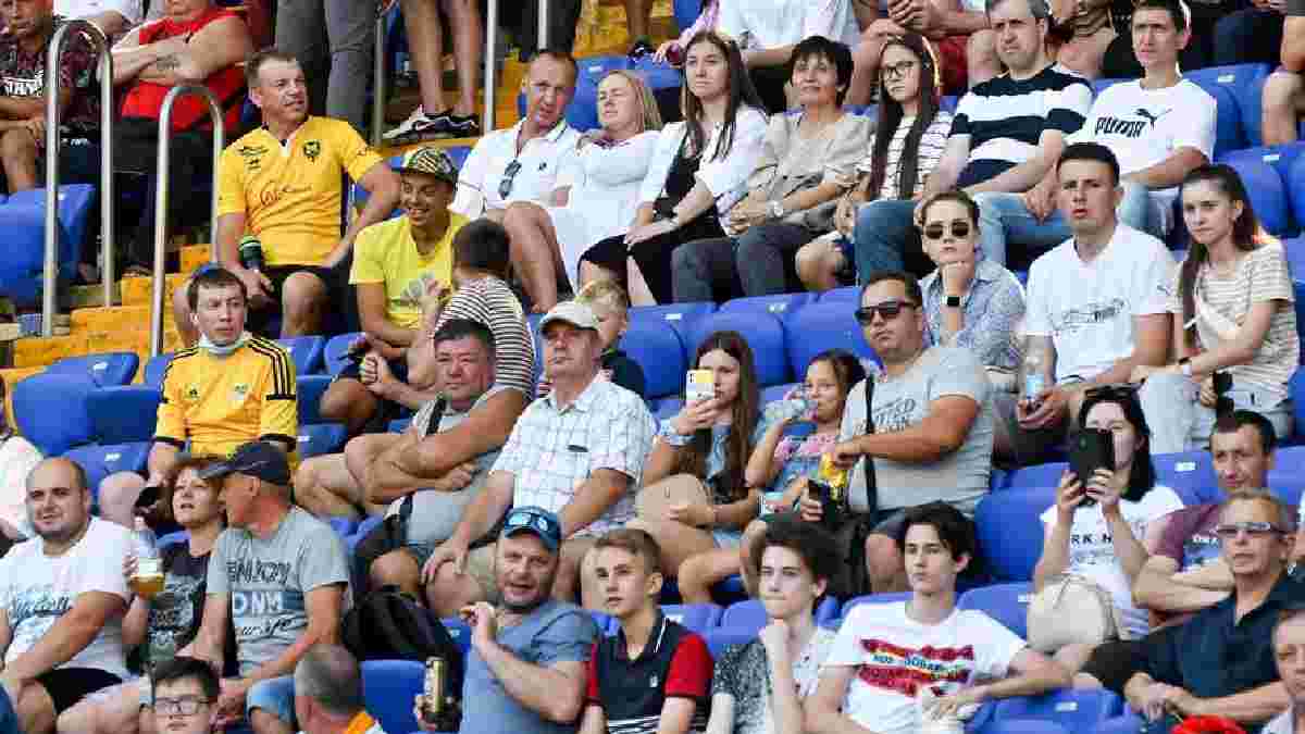 В Украине хотят вернуть болельщиков на трибуны