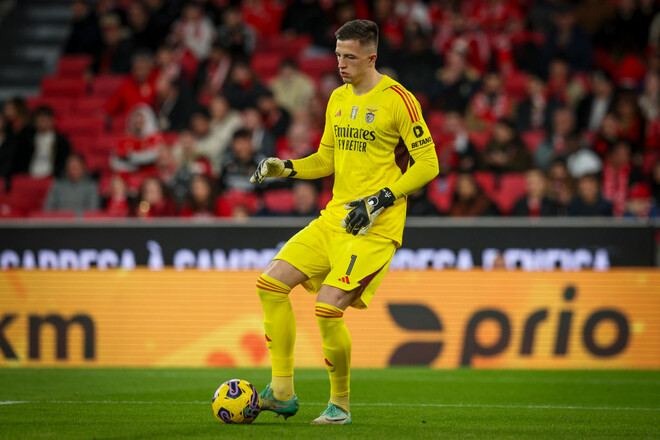 Ворота Трубина остались «сухими» в матче «Бенфика» - «Фамаликан»