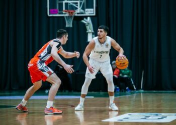 Запоріжжя обіграло Рівне завдяки результативному матчу Нікітіна — Федерація баскетболу України