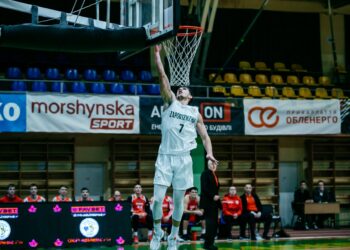 Запоріжжя взяло реванш у Рівного за поразку у першому колі: фотогалерея — Федерація баскетболу України