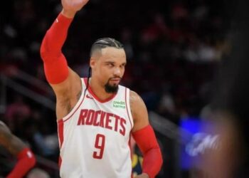 Брукс вибув на невизначений термін через пошкодження | Баскетбол |