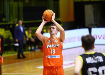 Андрій Агафонов – кращий гравець першої частини сезону Суперліги Favbet за показником РЕ — Федерація баскетболу України