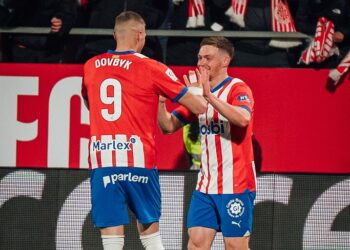 Артем Довбик – лучший игрок поединка между «Жироной» и «Севильей»