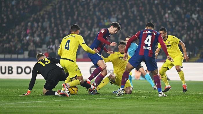 «Барса» в феерическом матче против «Вильярреала» проиграла и пропустила 5 голов