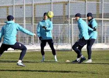 «Динамо» и наставник выезжали за границу через сомнительный фонд