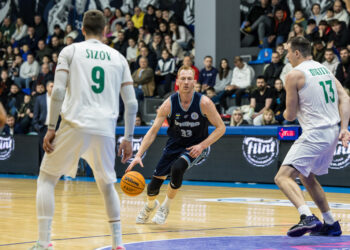 Дніпро здобув ефектну домашню перемогу над Запоріжжям в домашньому матчі — Федерація баскетболу України