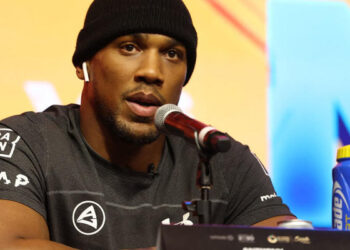 Джошуа назвал причину, по которой Усик победит Фьюри — Спорт ):Бокс