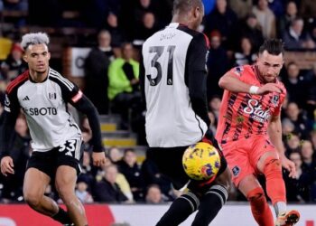 «Эвертон» с Миколенко упал в «зону вылета» АПЛ