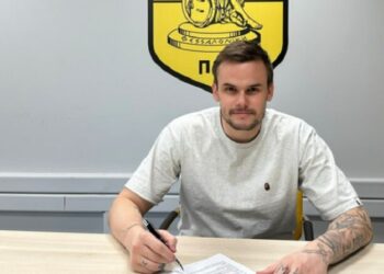 Голкипер Максим Коваль продолжит карьеру в Греции