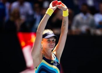 Ястремская оставила патриотическую надпись на телекамере на Australian Open — Теніс